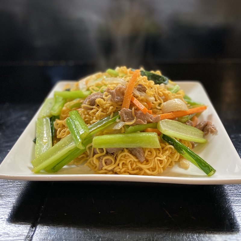 ミーサオ(ベトナム風牛肉焼そば)(ベトナム屋ちゃん)