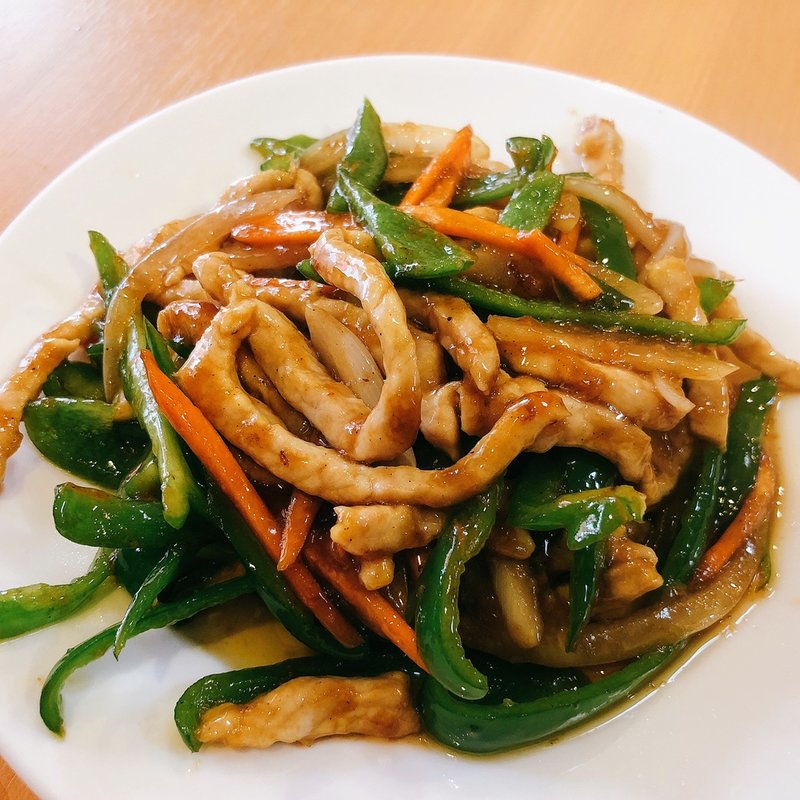 青椒肉絲(中華料理 雲隆)