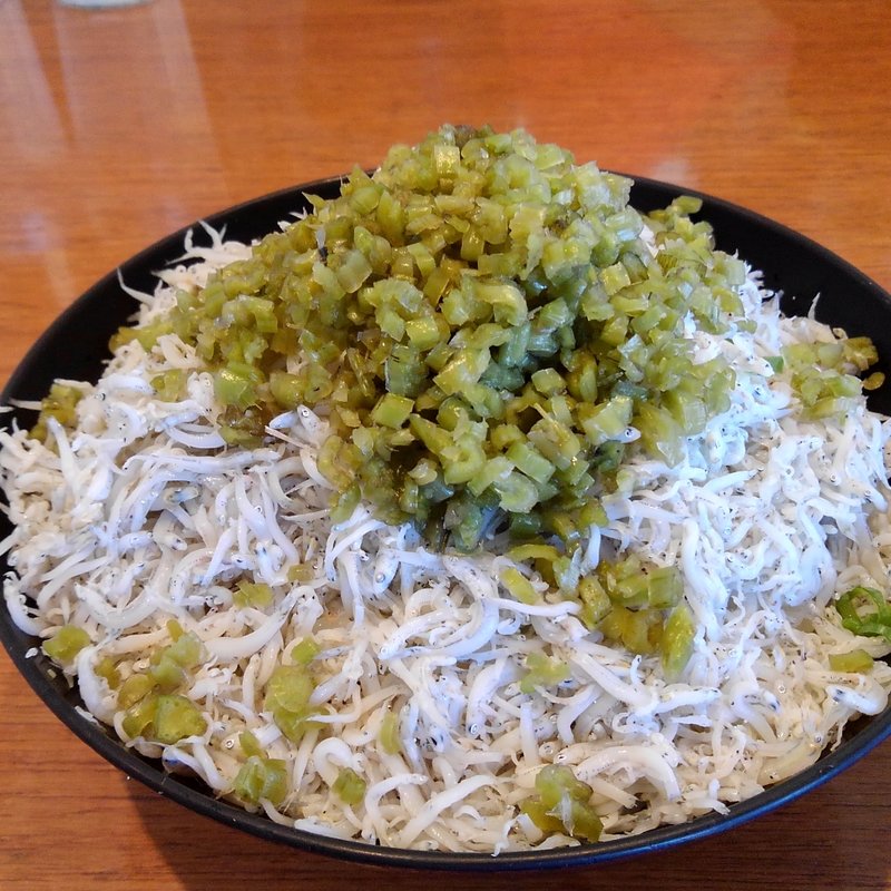 しらすと茎わさび丼(伊豆高原ビール本店)