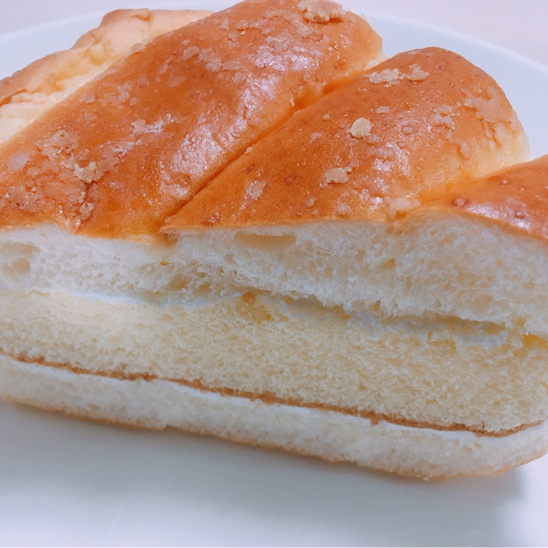 三角カステラパン(メロン)(グルマンヴィタル 垂井本店 （GURUMAN VITAL）)