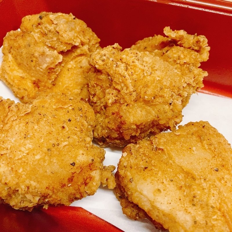 フライドチキン(カジュアルコリアンマシッタ)