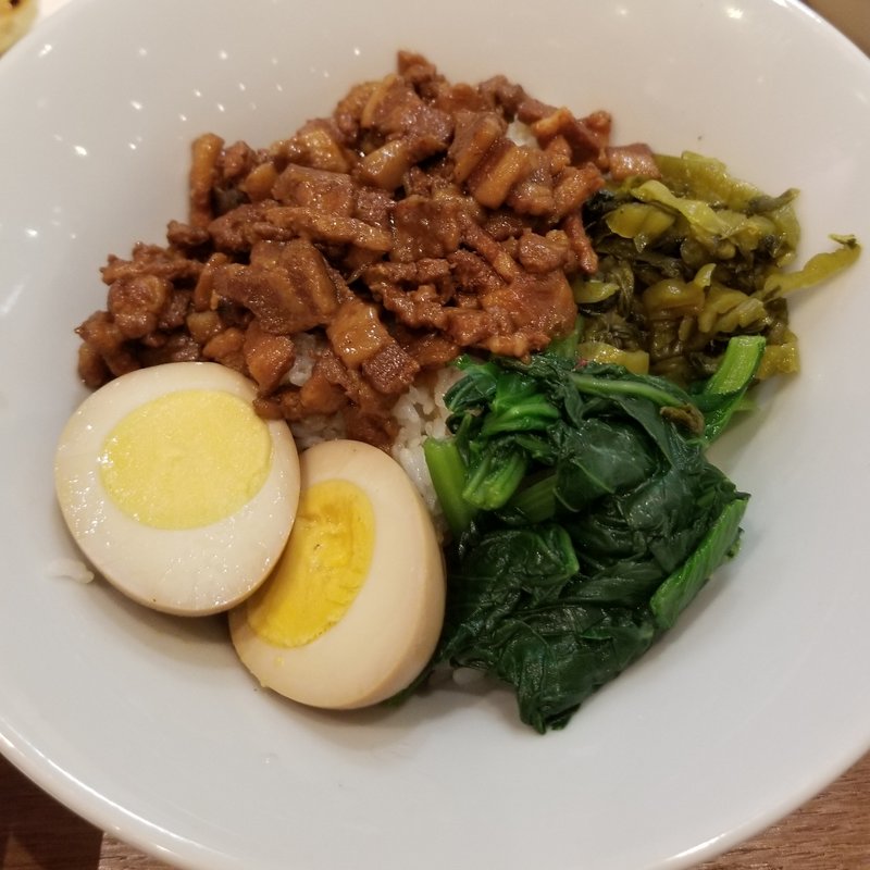 ルーロー飯(山林艸木)