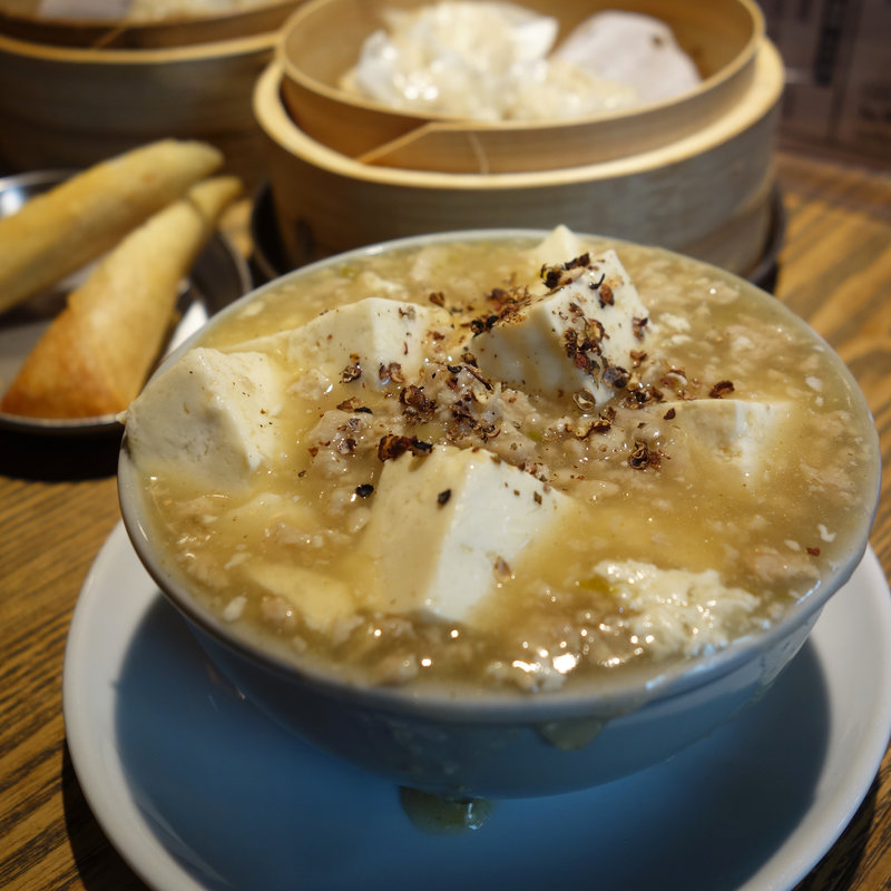 白麻婆豆腐(焼売酒場 いしい 天神店)