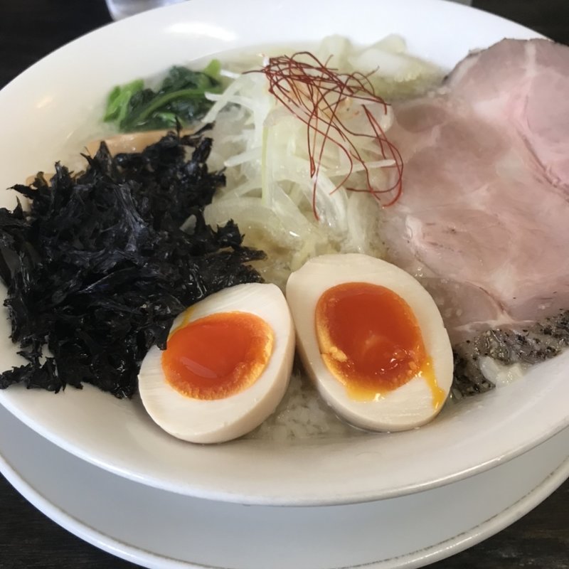 醤油ラーメン（特）(麺屋はる )