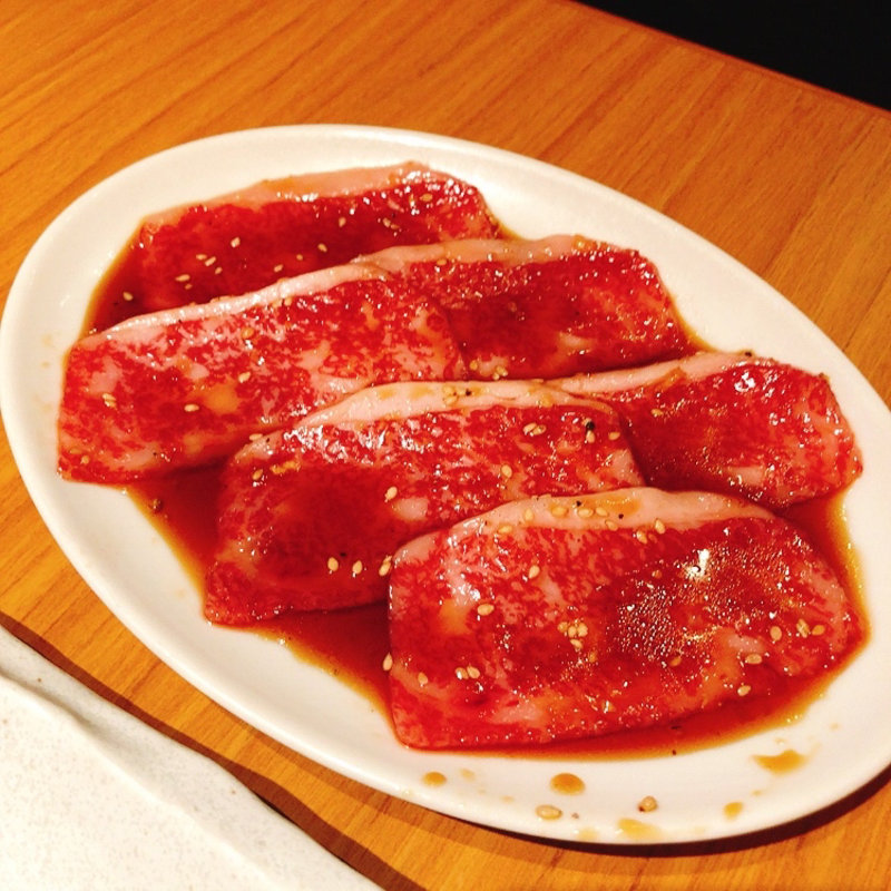 上カルビ(焼肉 黒5 池袋東口店)