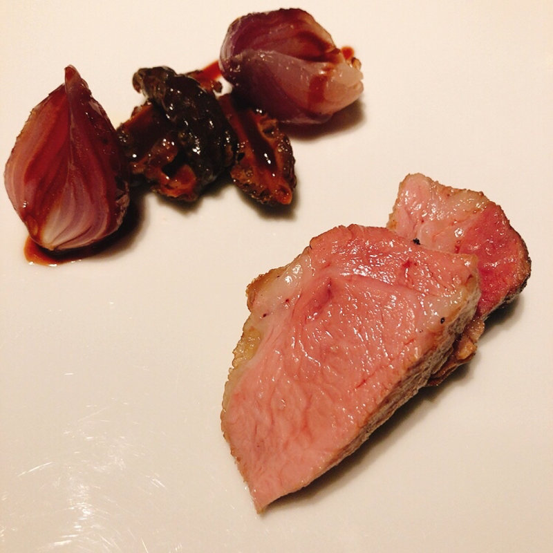 島豚 今帰仁アグー豚をシンプルに焼いて(レフェルヴェソンス)