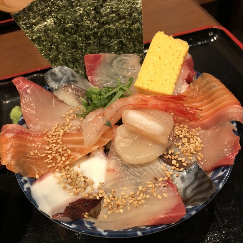 海鮮丼　並(串揚げ ひかりや 近江町店 )