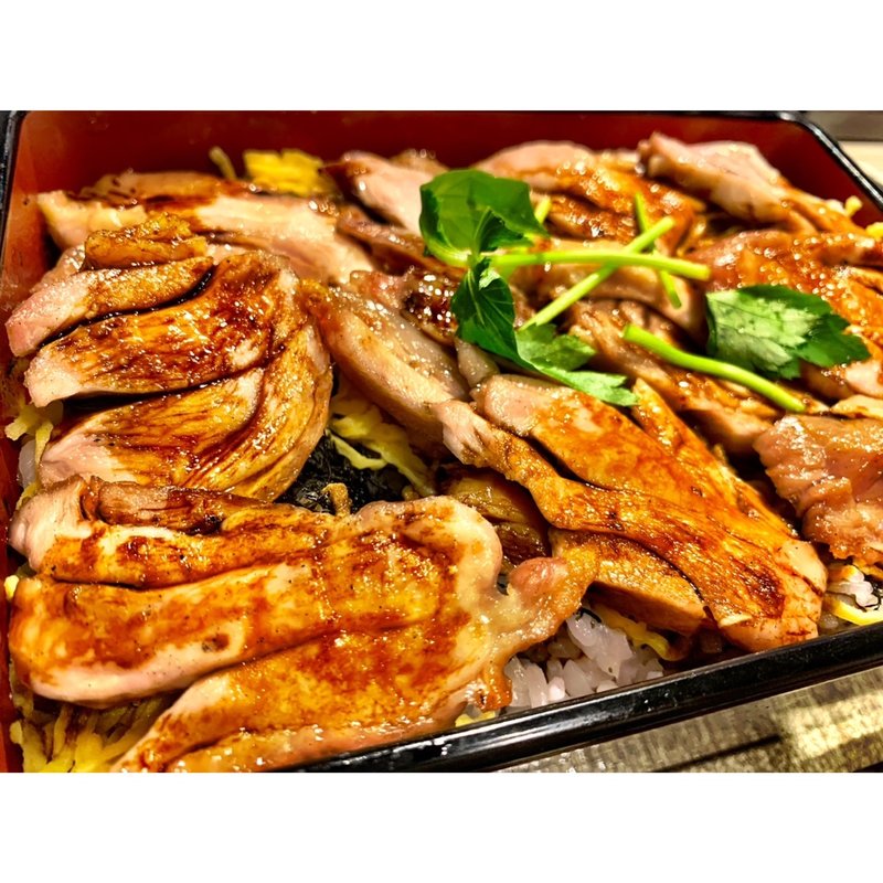 とり重ひつまぶし(備長　地鶏コーチン　鳥行)