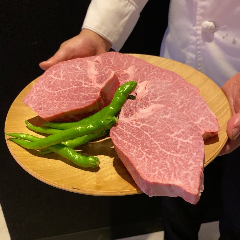 熊本県産黒毛和牛のシャトーブリアン(焼肉&手打ち冷麺 二郎 KANAYAMA)