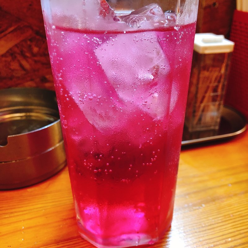 赤紫蘇チューハイ(立ち呑みスタンド ヨッコイショ)