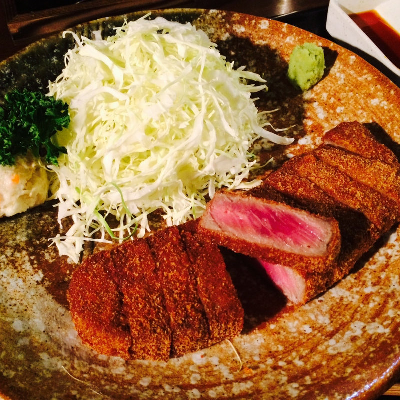 牛かつとろろ麦飯セット(牛かつもと村 渋谷店)