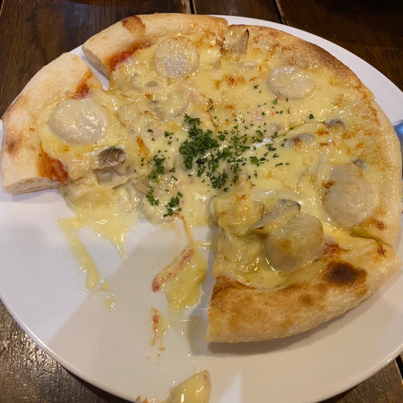 貝柱クリームピザ(オステリアペコ)