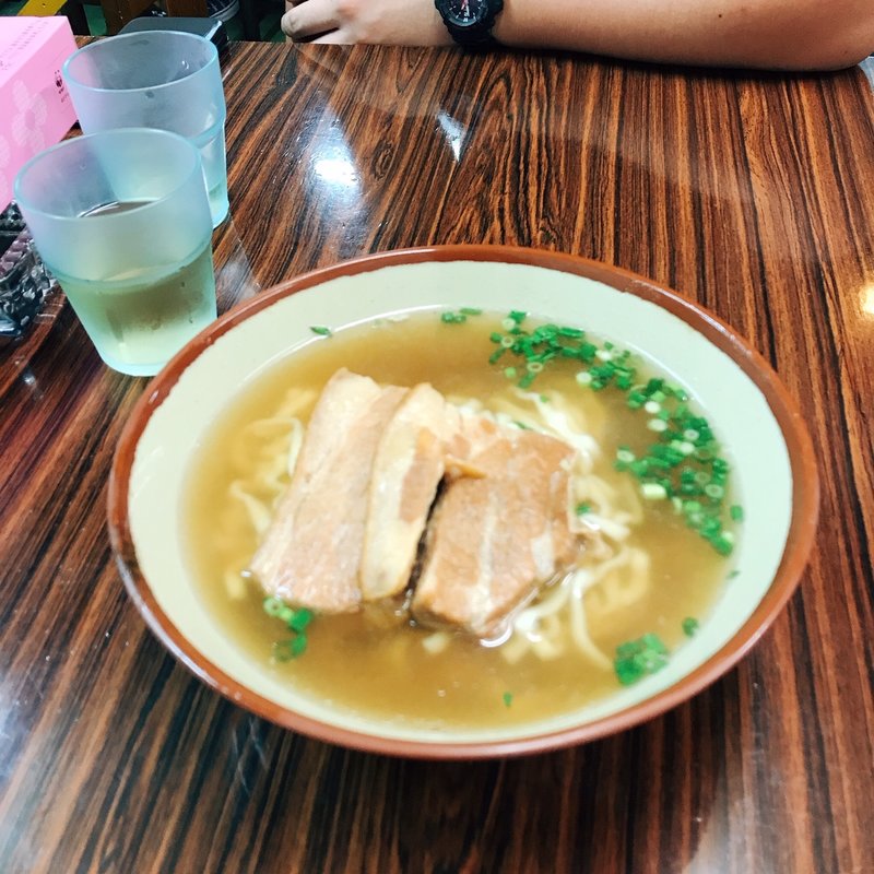 三枚肉そば(すばやー )