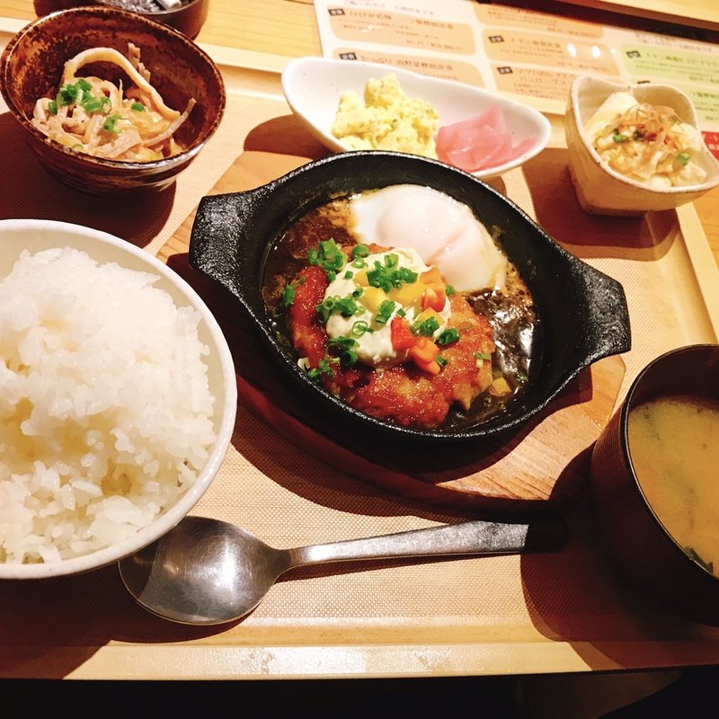 マグロハンバーグ(ひびか食堂)