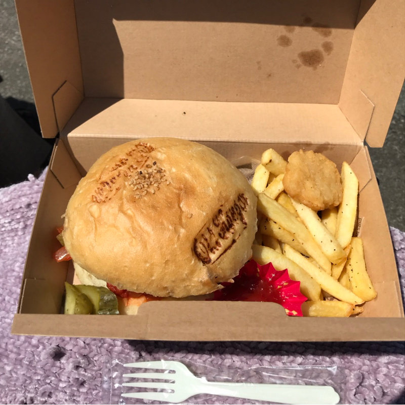 (オールドハンガー （Old Hangar）)