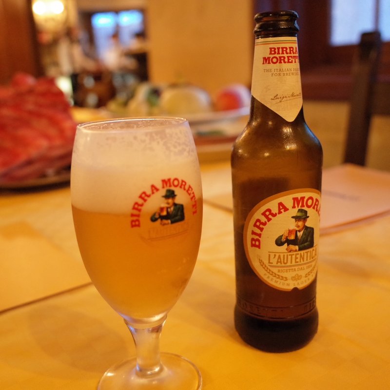 ビール モレッティ(LA BISBOCCIA)