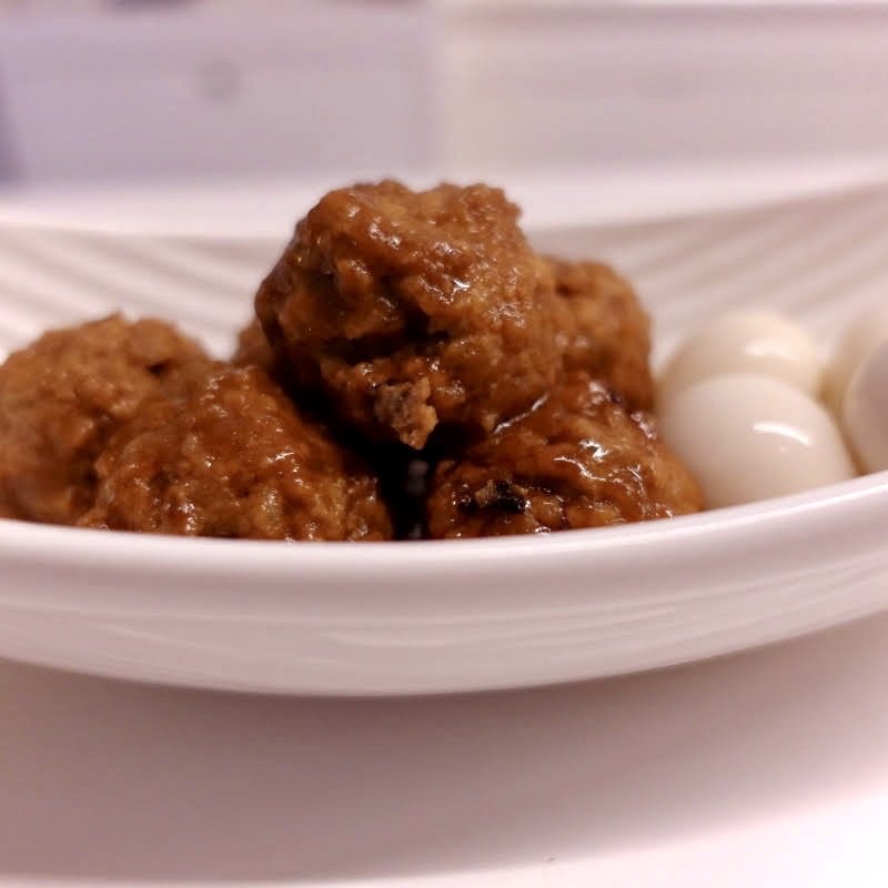 うずらと照り焼きミートボール(十番右京ナチュールスタンド)