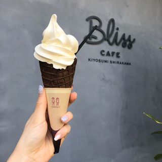 北海道ミルクソフトクリーム(Bliss Cafe ブリスカフェ)