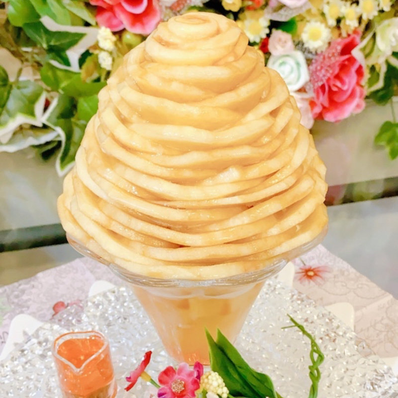 桃パフェ(よろず茶屋444)