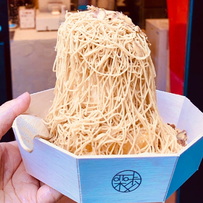 国産和栗のモンブラン(高級和栗モンブラン専門店　栗步-Hanare- 原宿店)