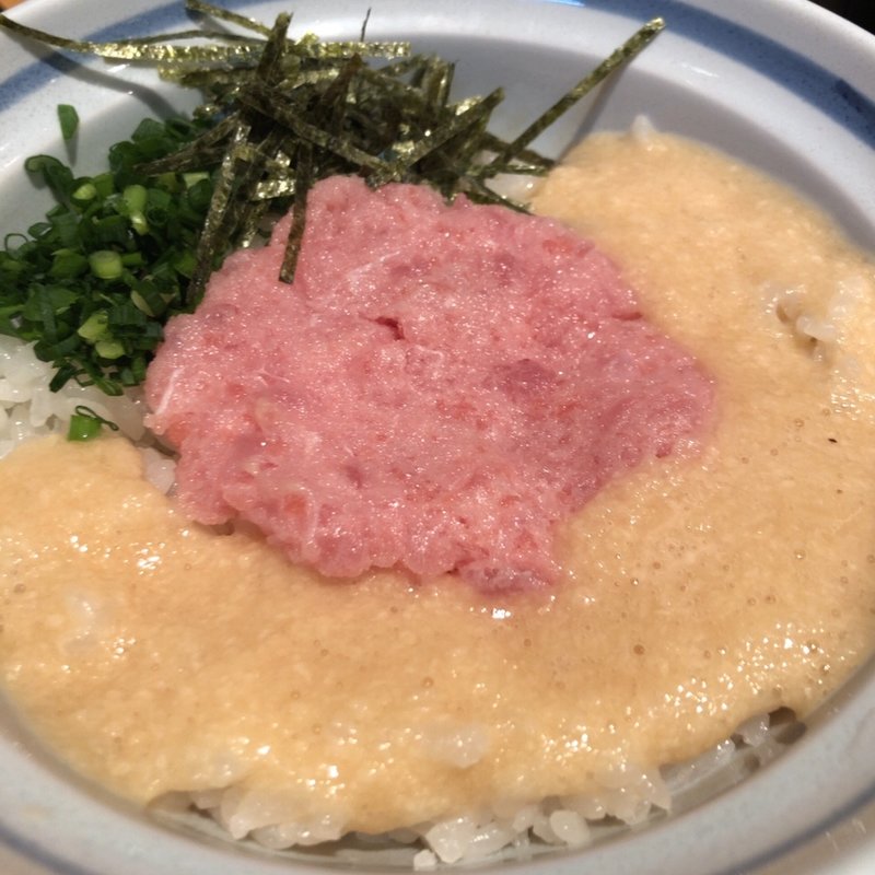 ネギトロとろろ丼(てらだ屋 新宿店)