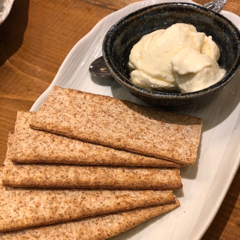 チーズ豆腐クラッカー(佐賀県三瀬村 ふもと赤鶏 田町店)