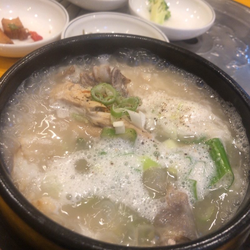 おこげ参鶏湯(名家（ミョンガ）)