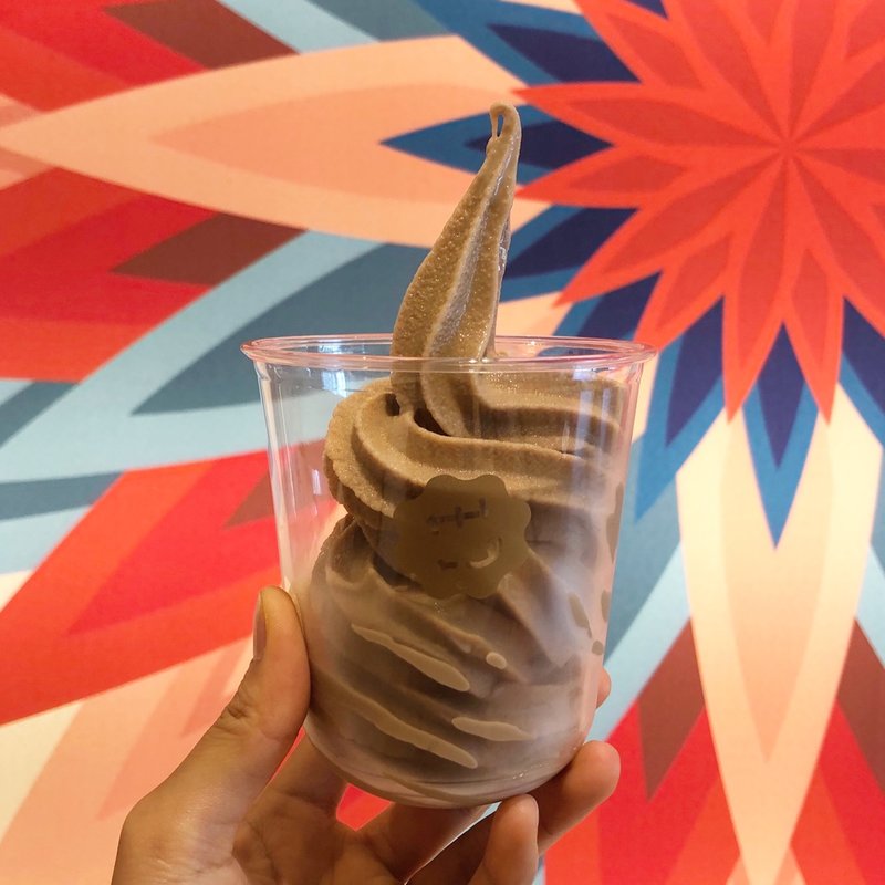 キャラメルラテソフトクリーム(wafla（ワッフラ）)