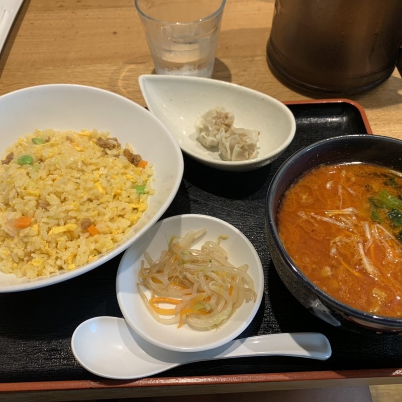 五目炒飯と坦々麺(恵比寿餃子 大豊記 五反田)