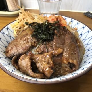 アキラの牛焼肉丼(ラーメン専科 竹末食堂)