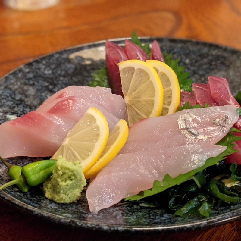 刺し身(魚八亭)