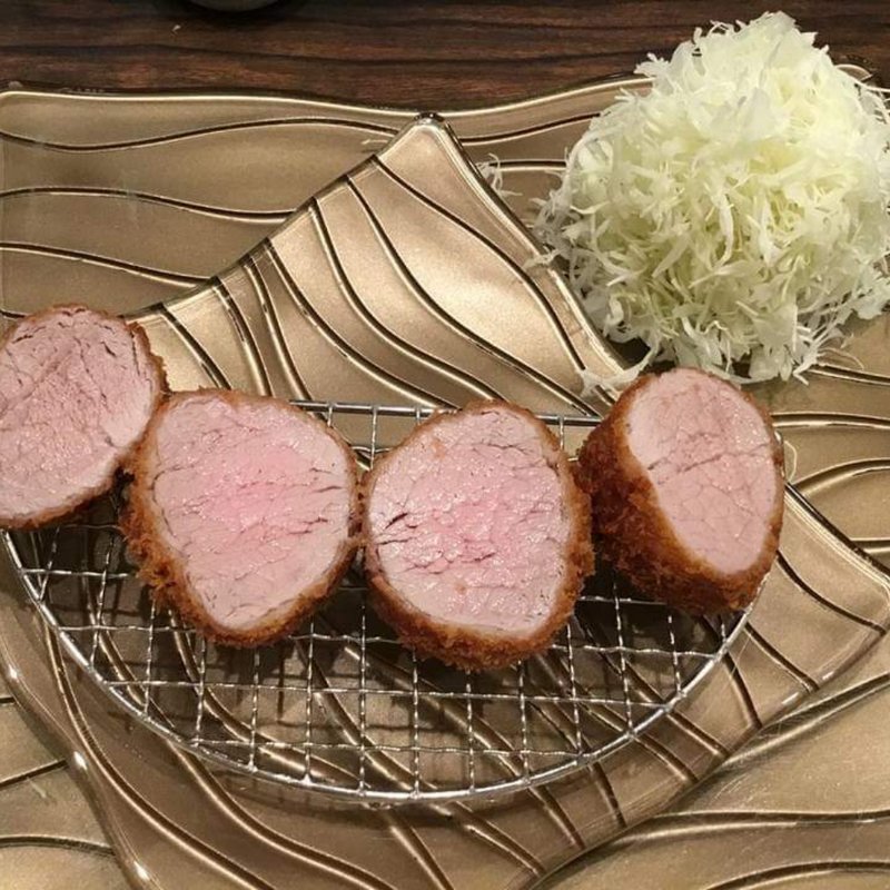 三元豚ヘレカツ定食(epais （エペ）)