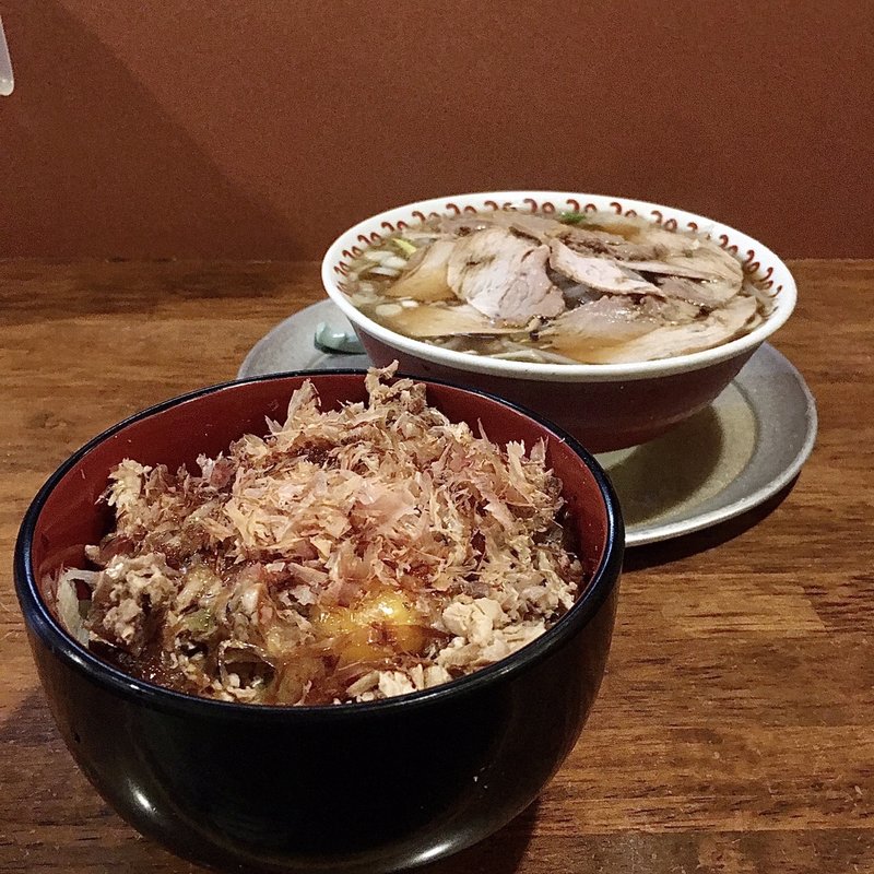 ラーメン(チャーシュー)とまかない丼(尾張ラーメン 第一旭 錦店 )