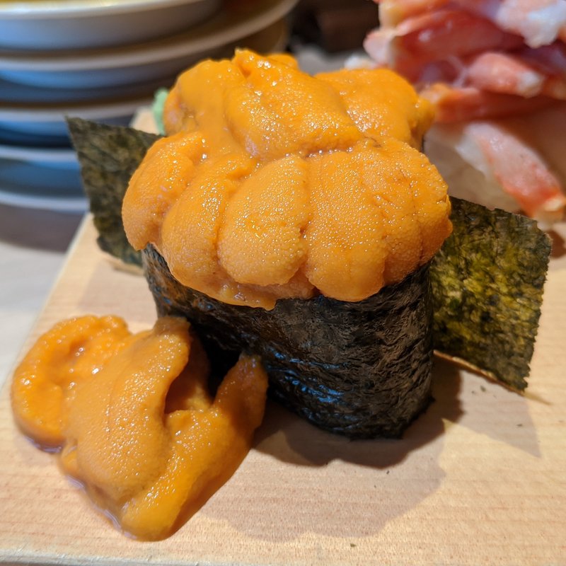 こぼれうに(沼津 すし之助 沼津本店)