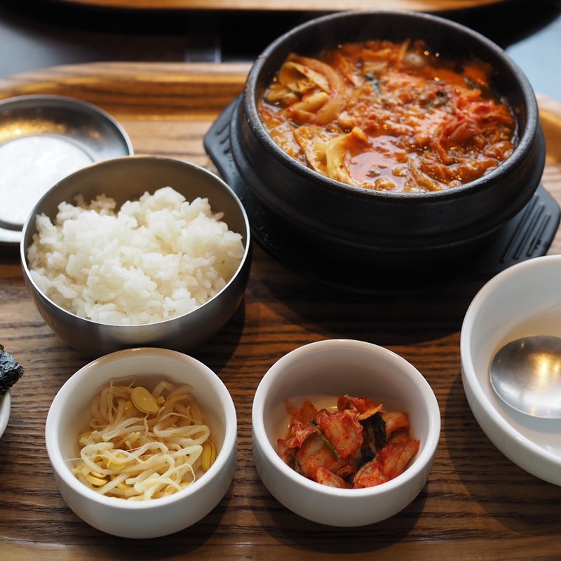 カルビチゲ定食(コリアンキッチン シジャン 天王寺駅ミオ店)