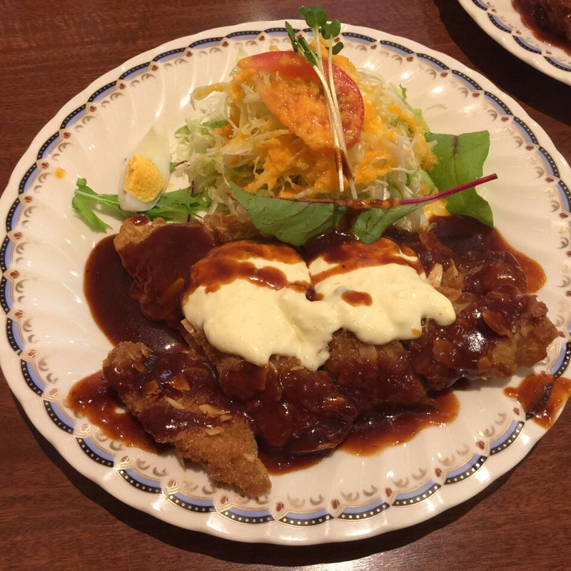 甘鯛のアーモンドフライ(洋食レストラン マルシェ)