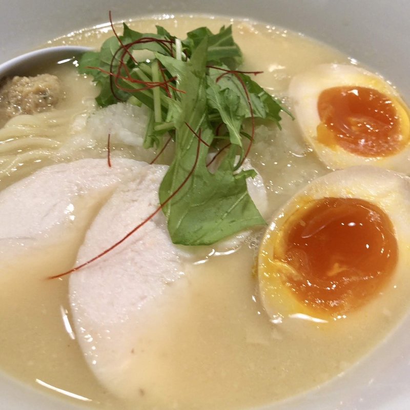 濃厚鶏白湯そば(塩)味玉入り(鶏そば みた葉)