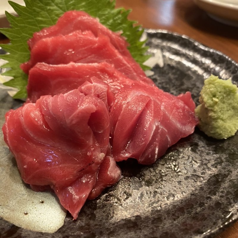 マグロ脳天刺し(魚の旨い店 池袋店)