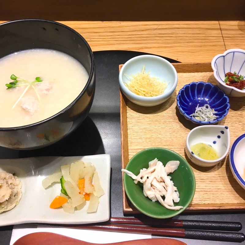 はかた一番どりのお粥(おだし東京 エキュート品川 サウス店)