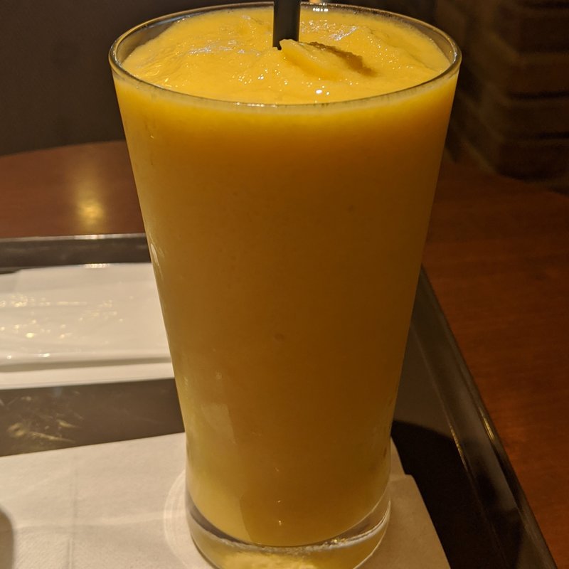 ゴールデンパインスムージー(サンマルクカフェ 四ツ谷駅前店)