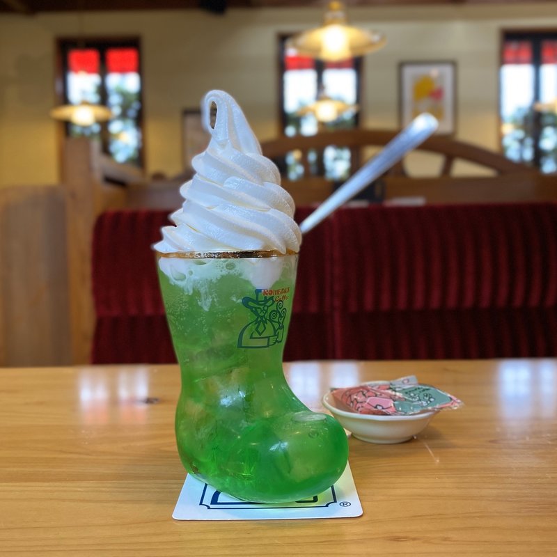 クリームソーダ(コメダ珈琲店守山八剣店)