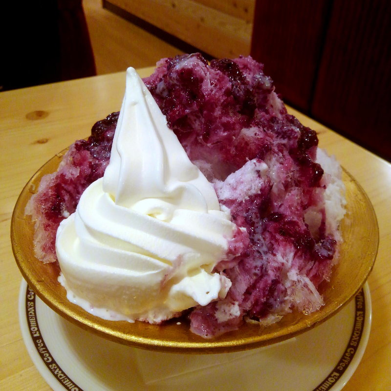 ミックスベリー＆ソフト・練乳(コメダ珈琲店　水沢台町店)