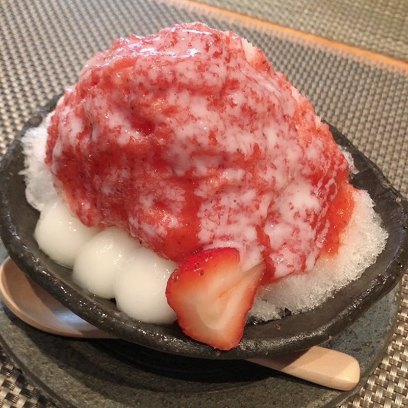 いちごミルク(オモ カフェ （omo cafe）)