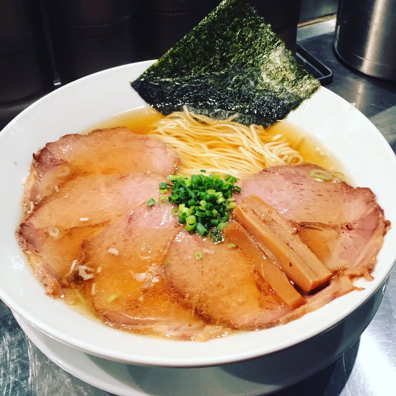 金色煮干し中華そば チャーシュー(麺屋 愛心 町屋店 )