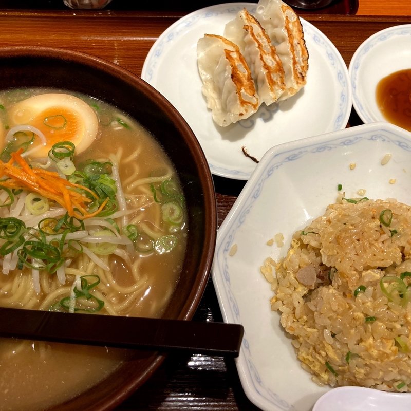 くんたまラーメンチャーハンセット(古潭 あべのハルカス店)