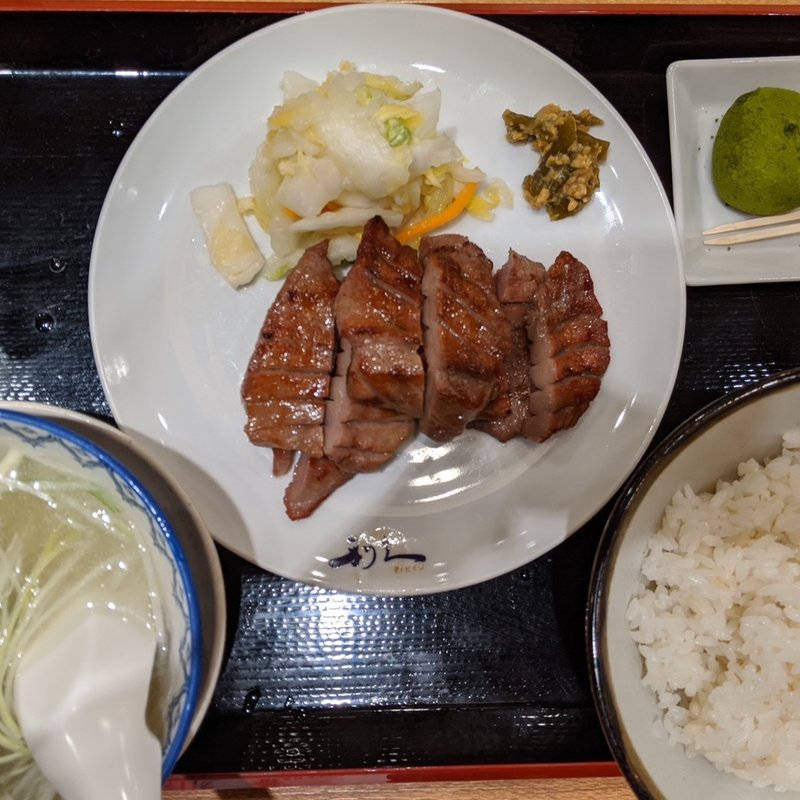 (牛たん炭焼 利久 あべのハルカスダイニング店)