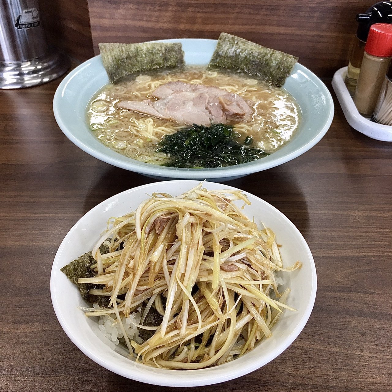 特製ラーメンとネギチャーシュー丼セット(ラーメンショップ 春日井店