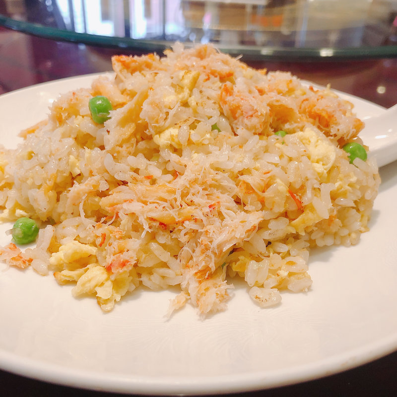 紅ズワイガニたっぷりチャーハン(中華楼 本店 （チュウカロウ）)