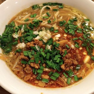 台湾麺(創作中華　火鳳 五反田店)