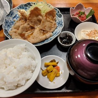 B定食(居酒屋 武蔵)